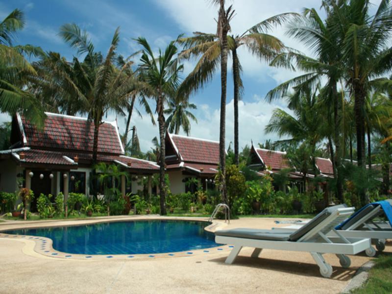 Andaman Bangtao Bay Resort Phuket Екстериор снимка